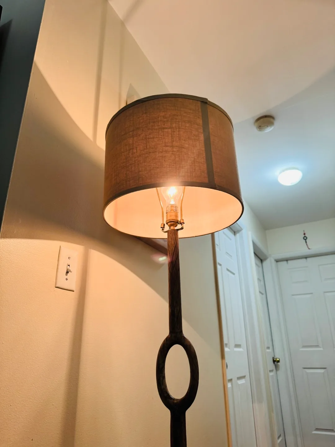 Safavieh Lighting Collection Floor Lamp image indicator(4)