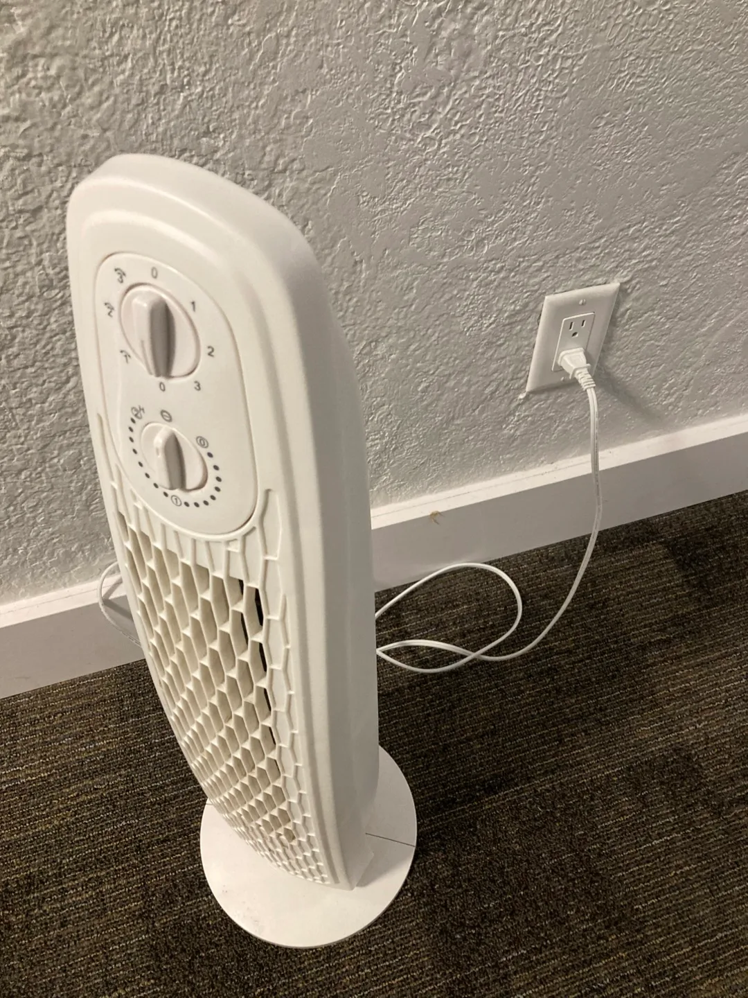 For Living 29" Oscillating Tower Fan thumbnail