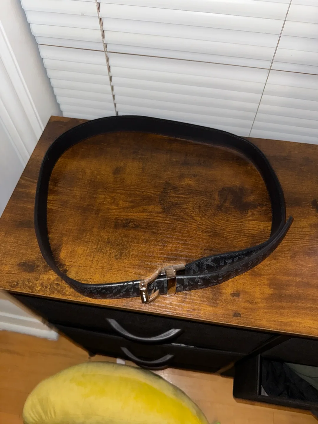 Michael Kors Reversible Belt image indicator(6)