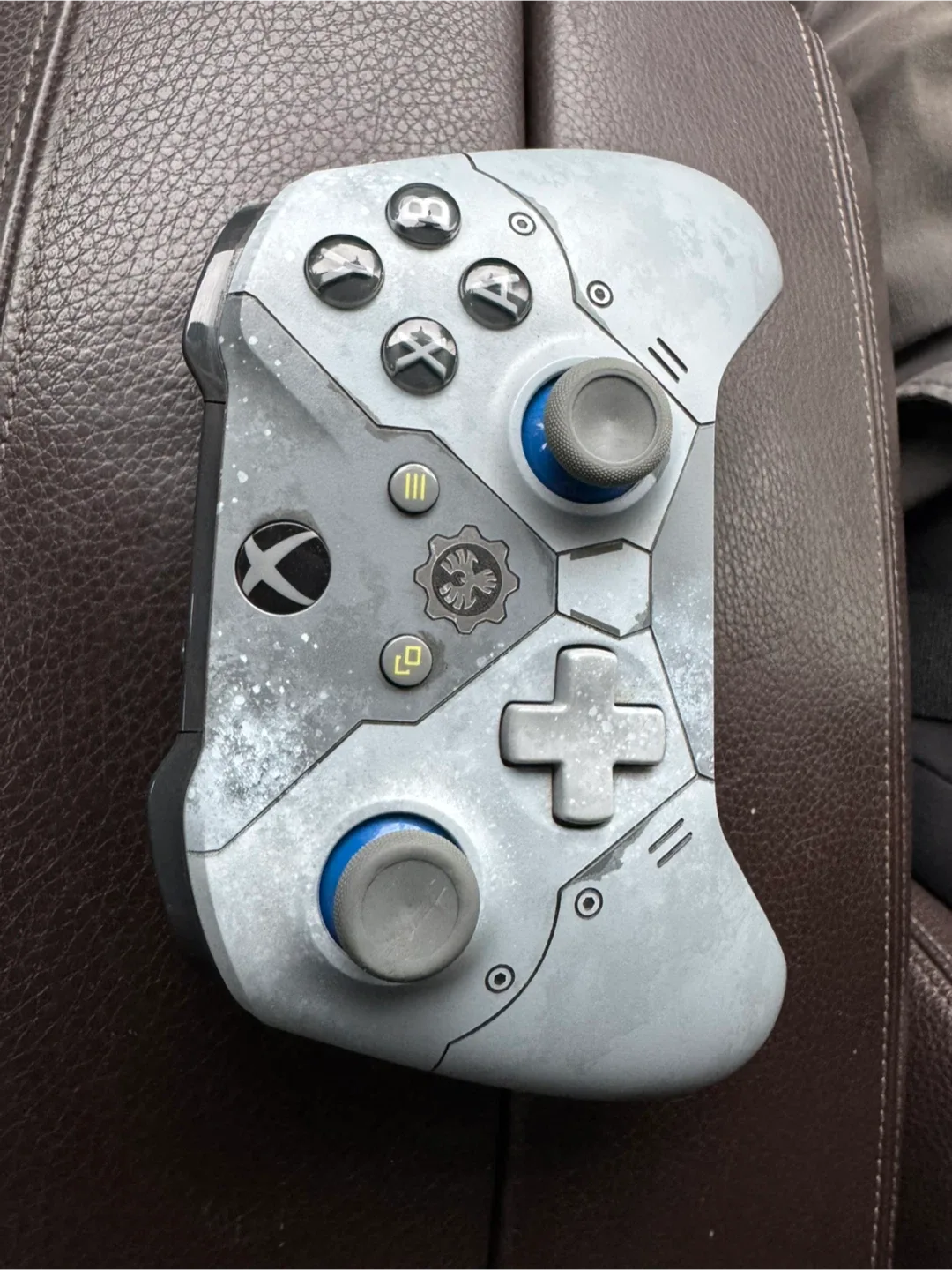 Xbox Gears 5 Kait Diaz Limited Edition Controller