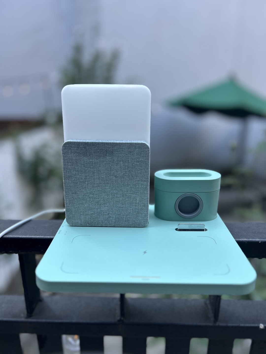 iHome iW18 Triple Charge Station with Night Light