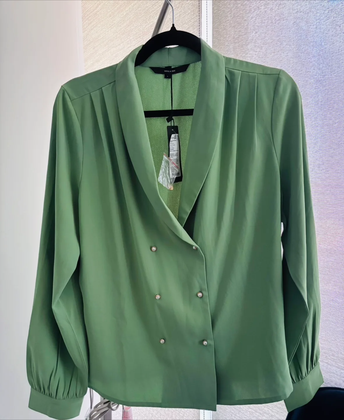 Vero Moda - Sage Green Blouse thumbnail