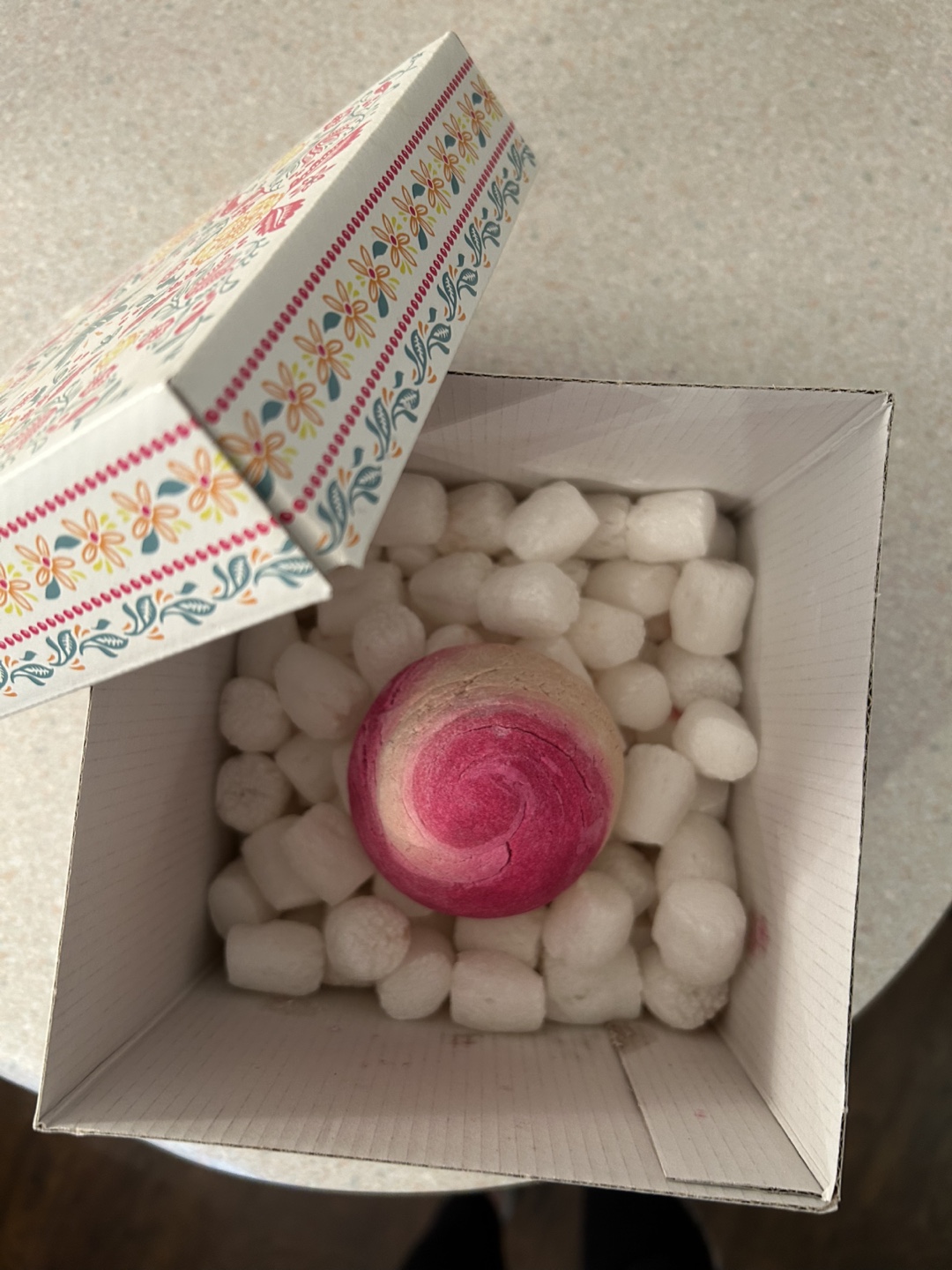 FREE: Lush The Comforter Bubble Bar - photo 5