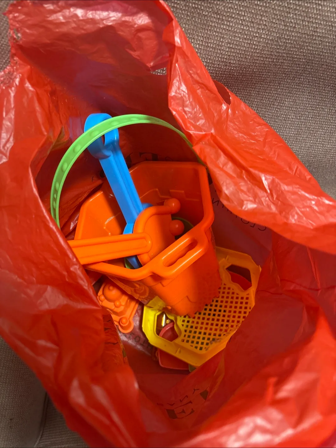 Kids Beach Toys Set thumbnail