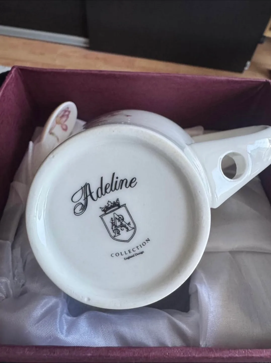 August Mug & Spoon Set image indicator(3)