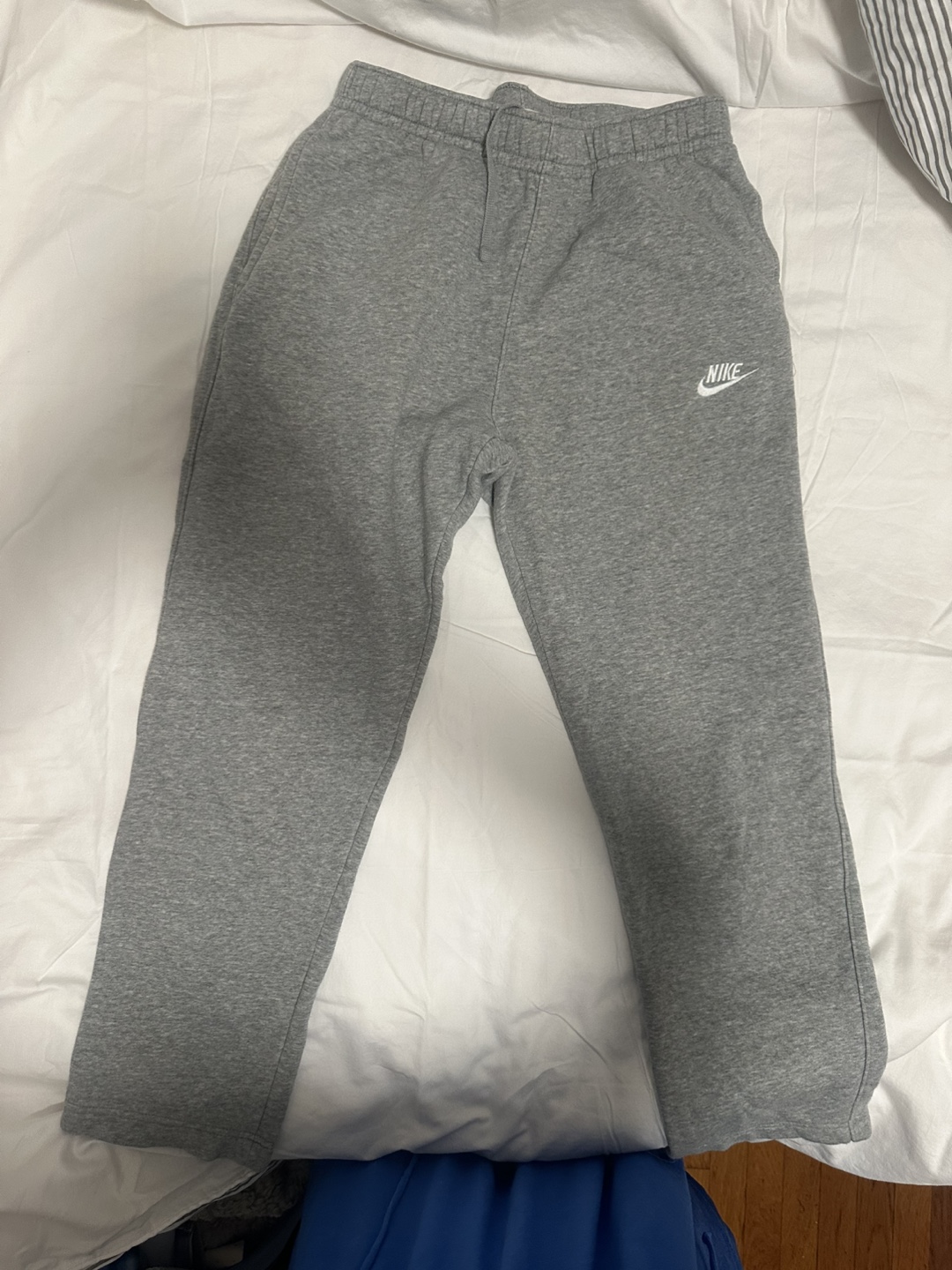 Nike Gray Sweatpants - Size M - photo 2