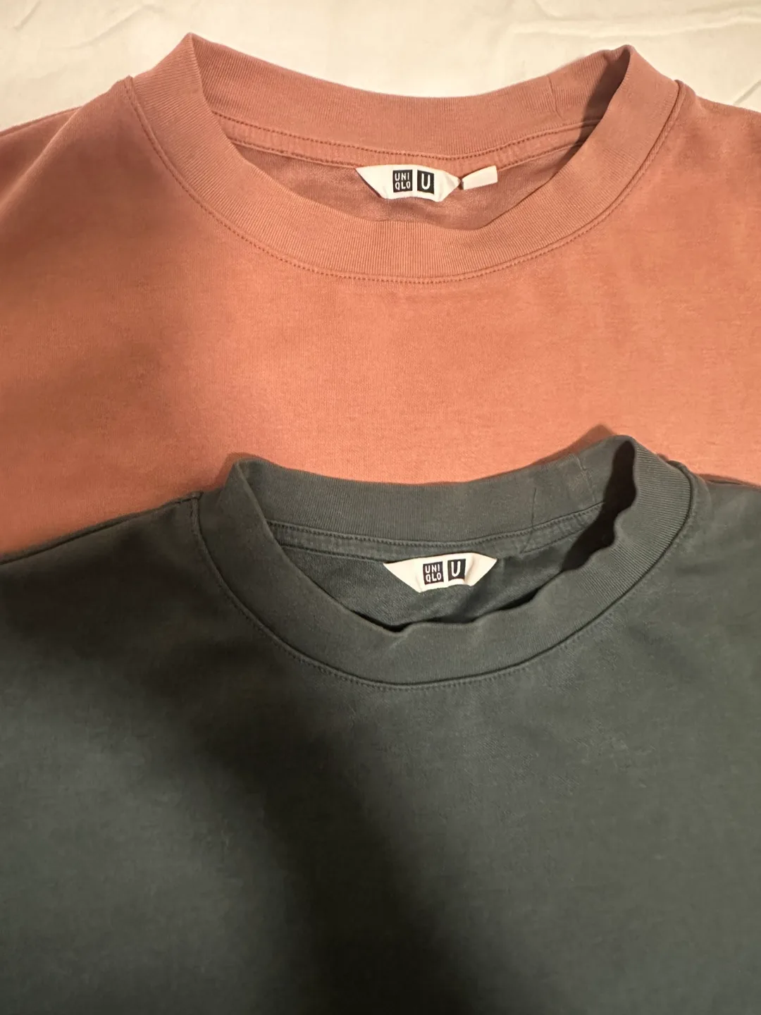 Uniqlo S T-Shirts (2) - faded orange & Green thumbnail