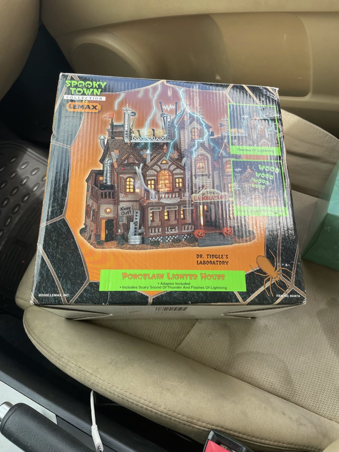 Lemax Spooky Town Dr. Tingles Laboratory - photo 3