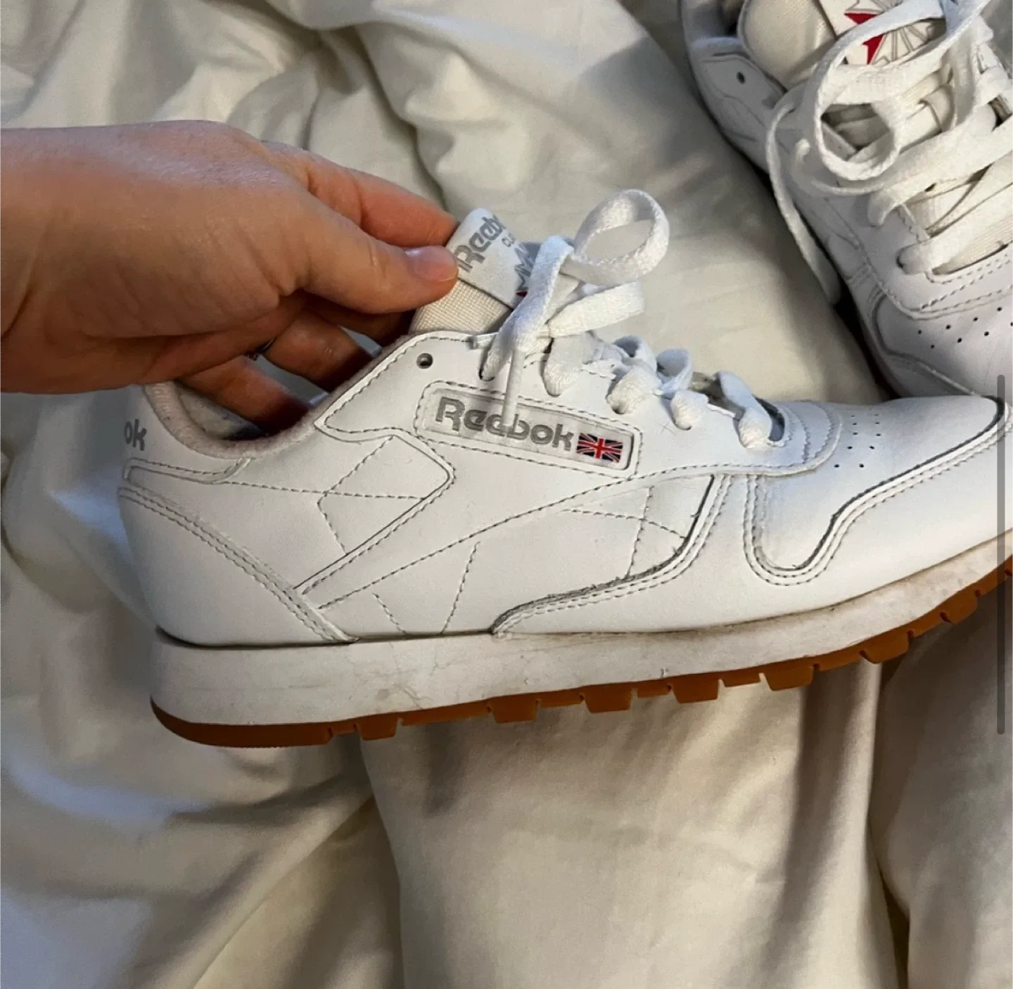 Reebok Classic White Sneakers image indicator(4)