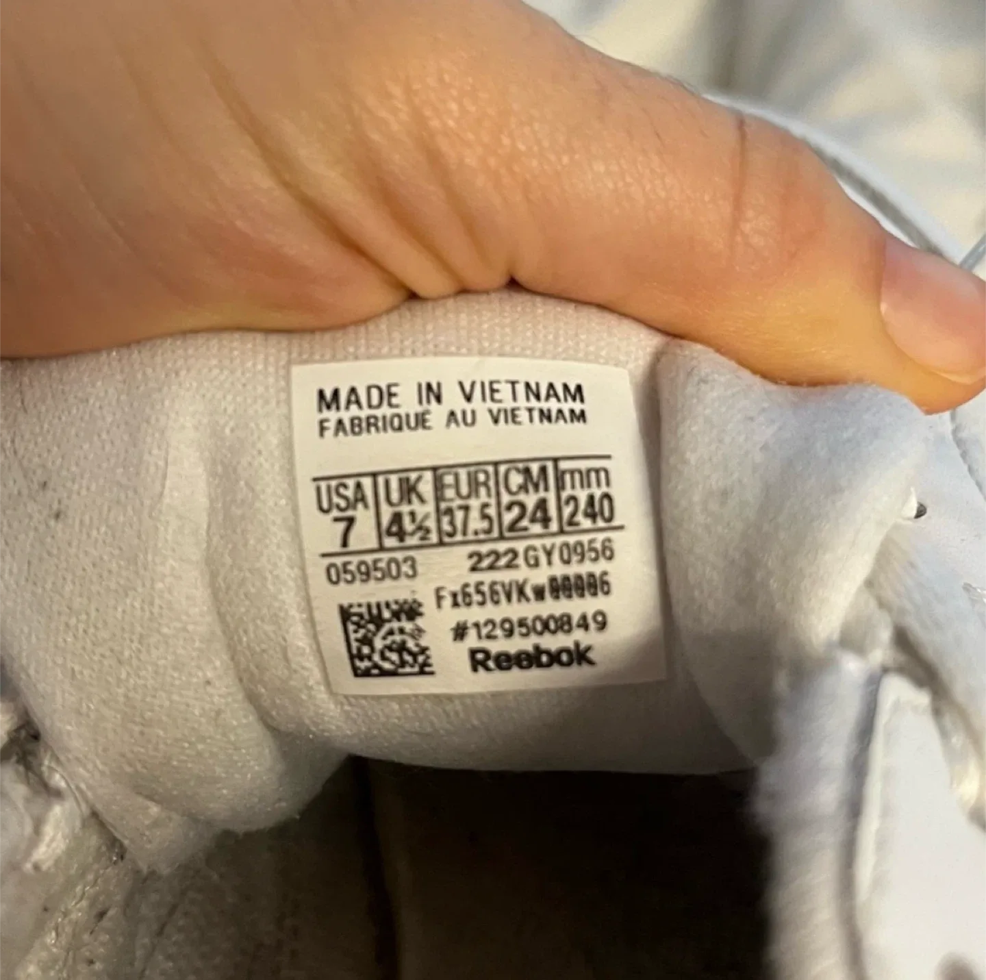 Reebok Classic White Sneakers image indicator(8)