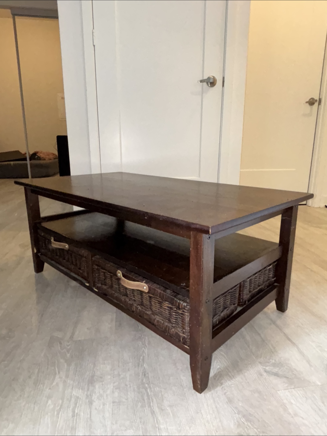 Wooden Coffee Table with Wicker Baskets - photo 3