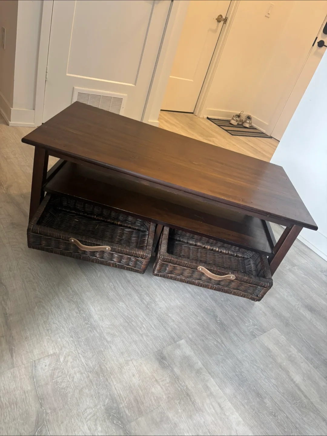 Wooden Coffee Table with Wicker Baskets