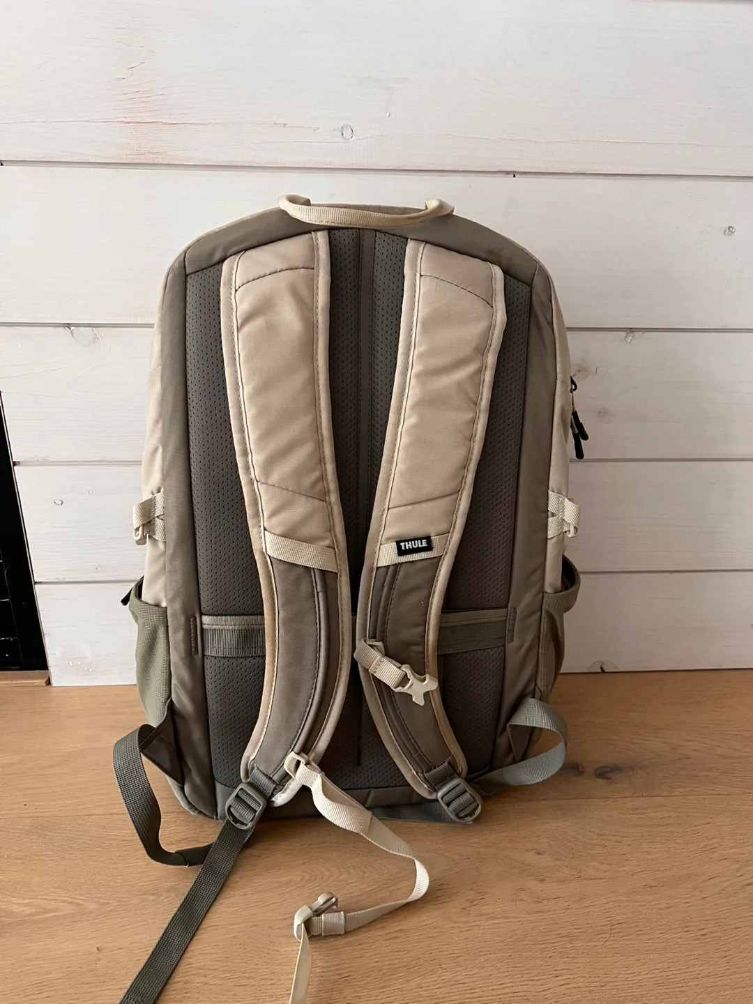 Thule Backpack - 26L image indicator(2)