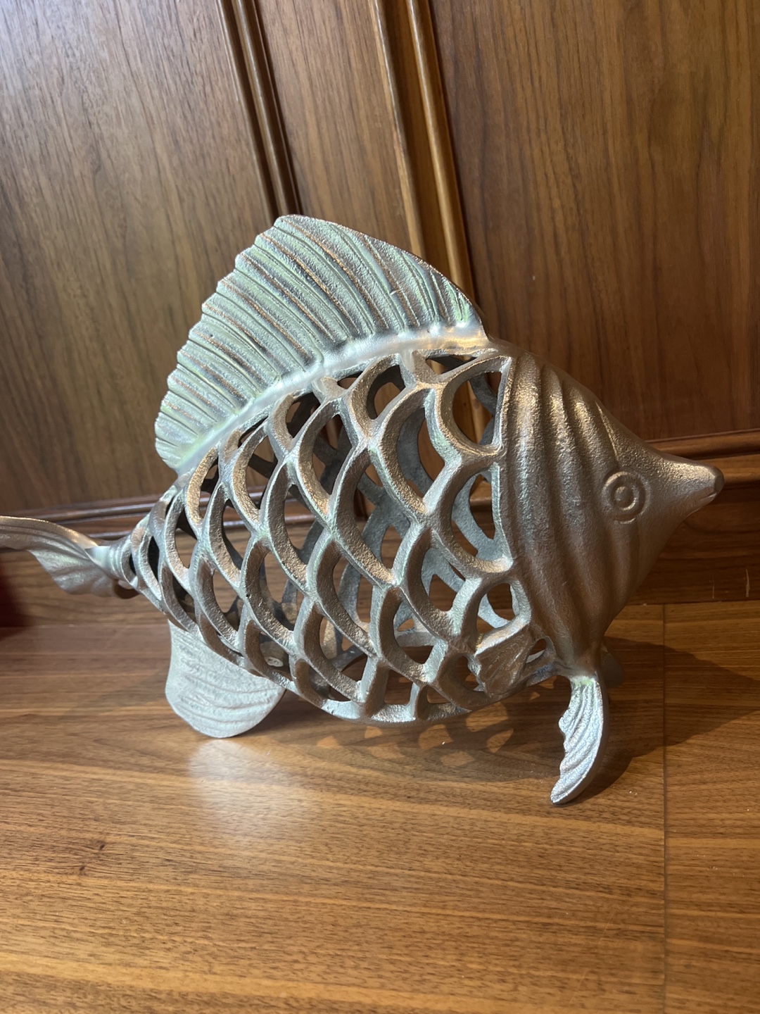 Silver Metal Fish Decor - photo 2