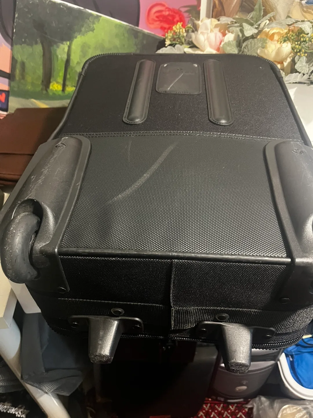 Samsonite Black Rolling Carry-On Luggage image indicator(6)