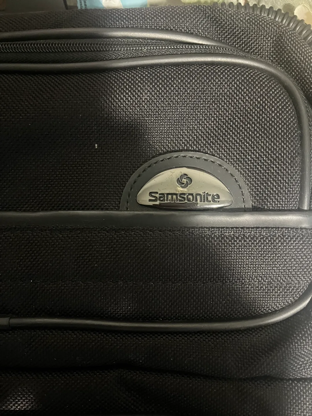 Samsonite Black Rolling Carry-On Luggage image indicator(10)