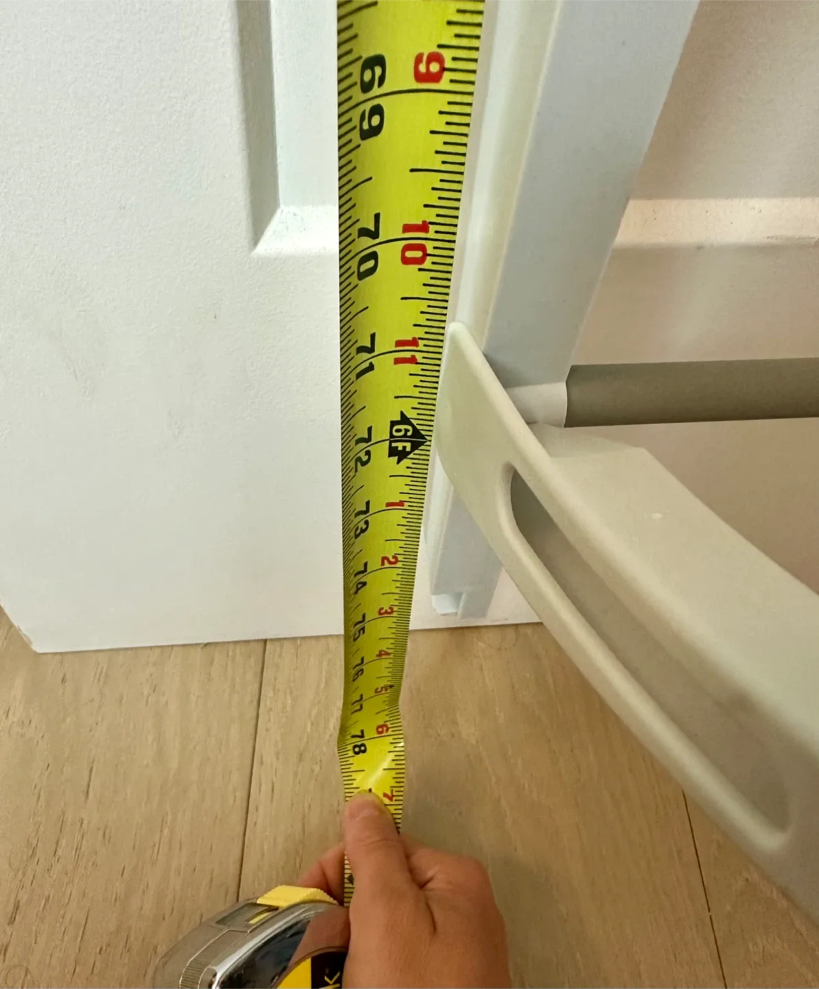 Over-the-Door Shoe Rack Organizer Read description! image indicator(6)