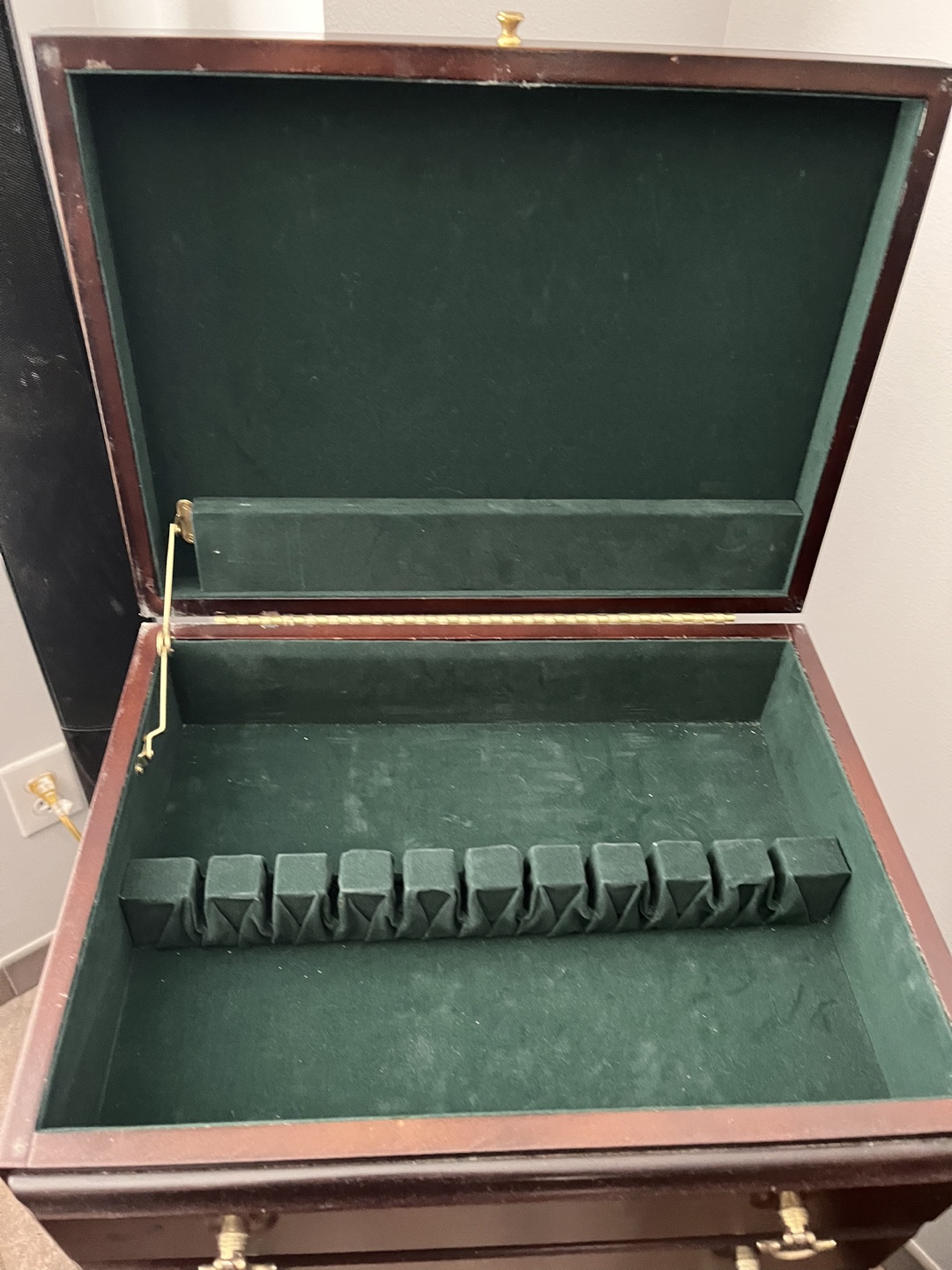 Cutlery Chest - photo 2