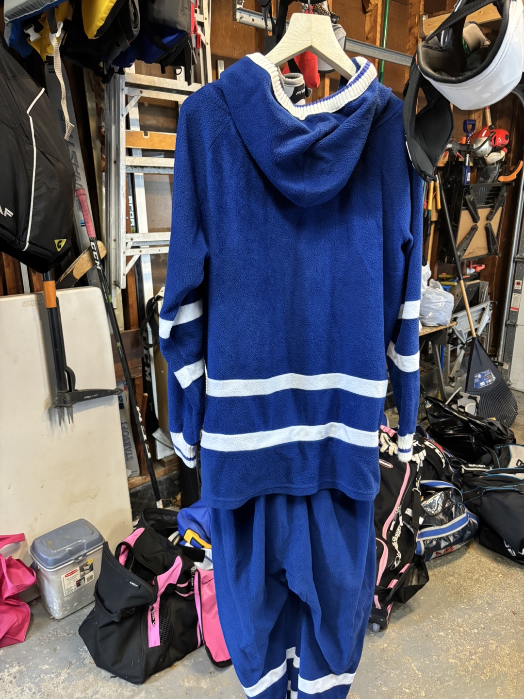 Toronto Maple Leafs Onesie - XL - photo 2