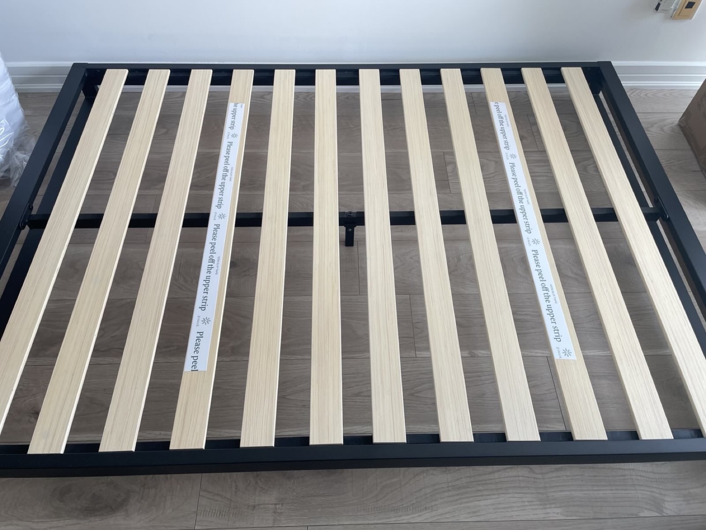 double Size Metal Bed Frame - photo 2