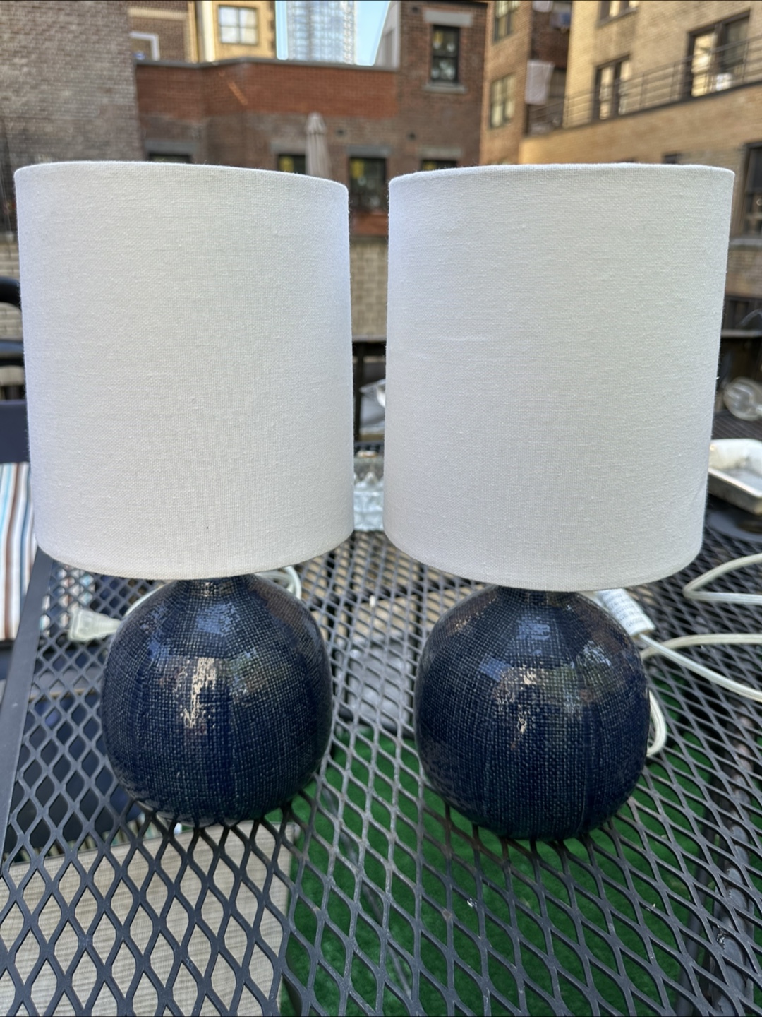 Pair of Navy Blue Textured Ceramic Lamps - photo 4