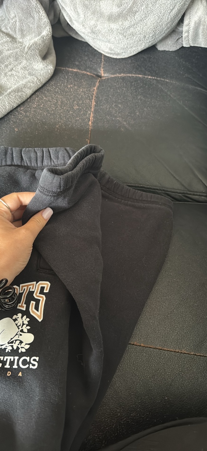 Roots sweatpants size large - photo 5