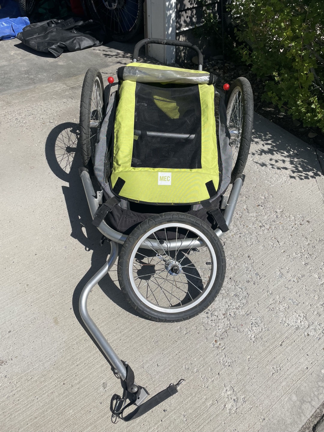 MEC Bike Trailer - Green & Black