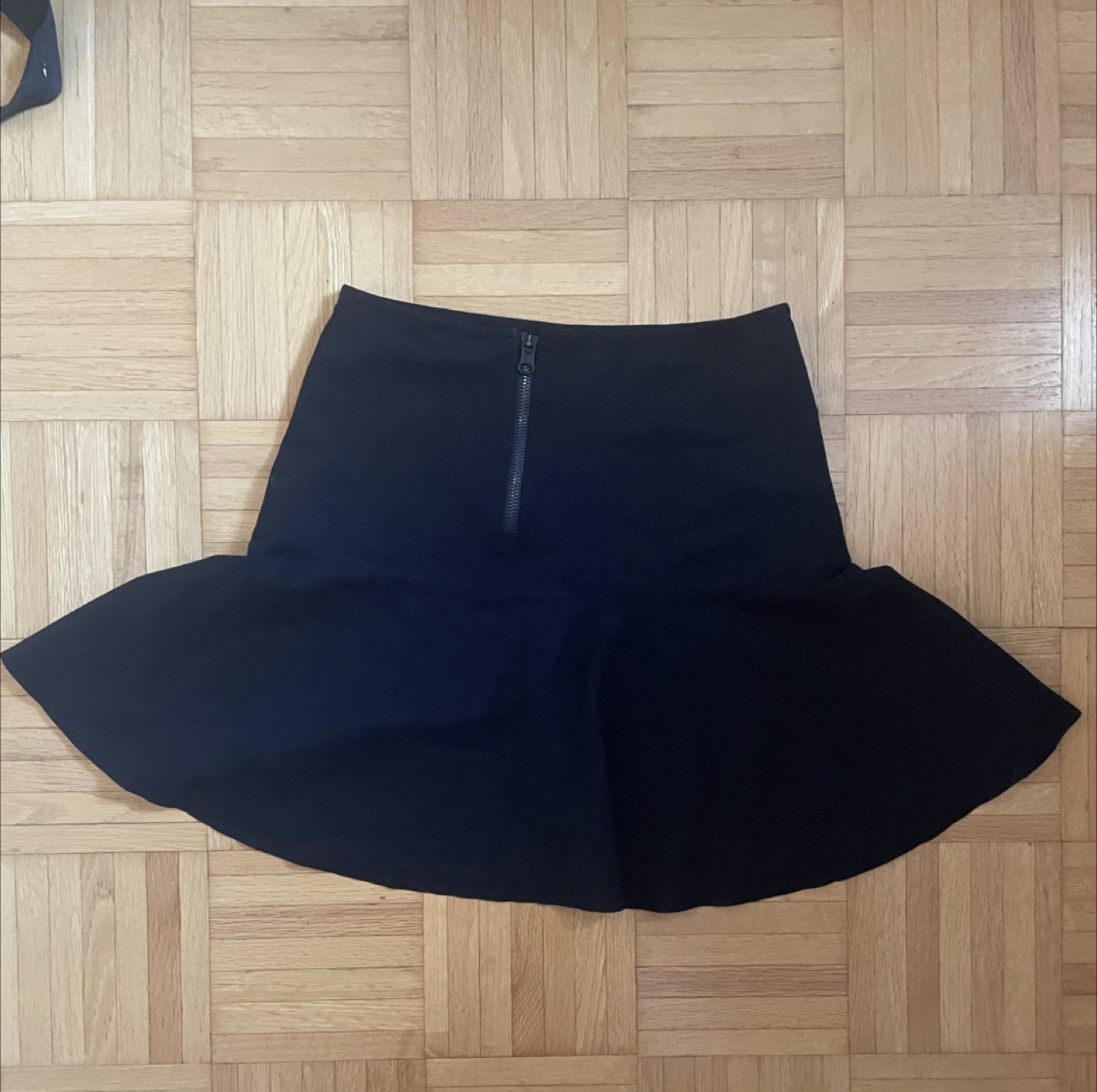 Lululemon Black Skirt Size 6 - photo 2