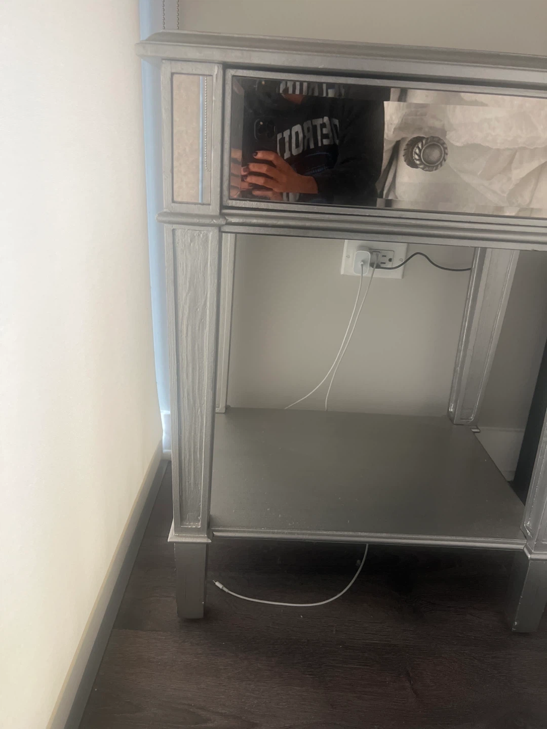 Silver Mirrored Nightstand - photo 2