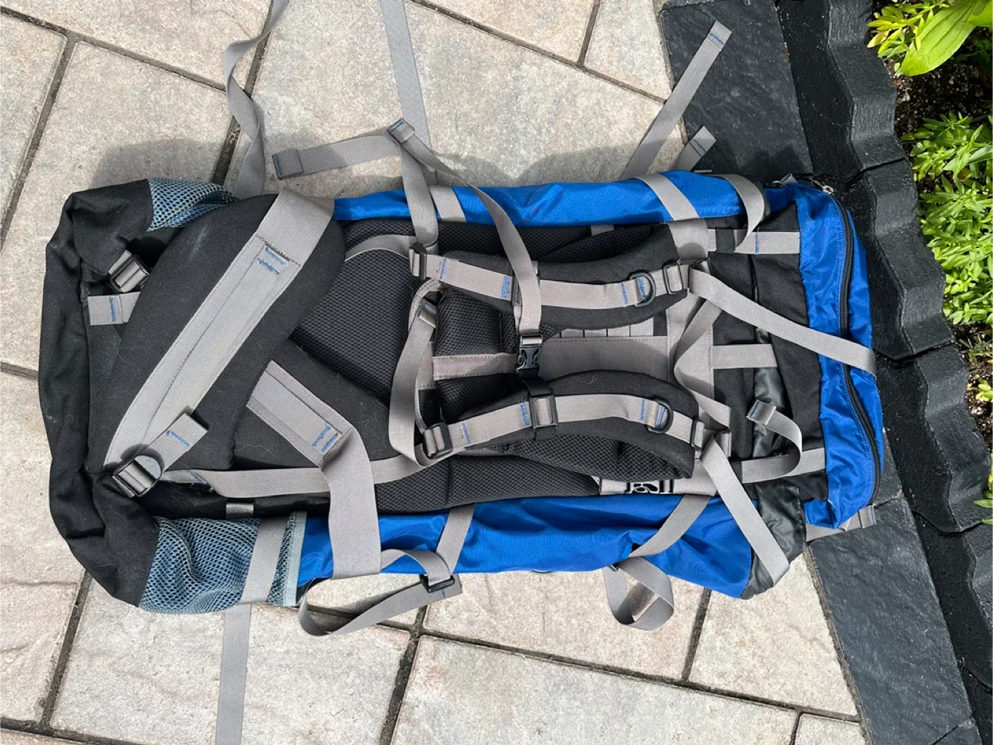 Mountain Equipment Co-op Backpack image indicator(2)