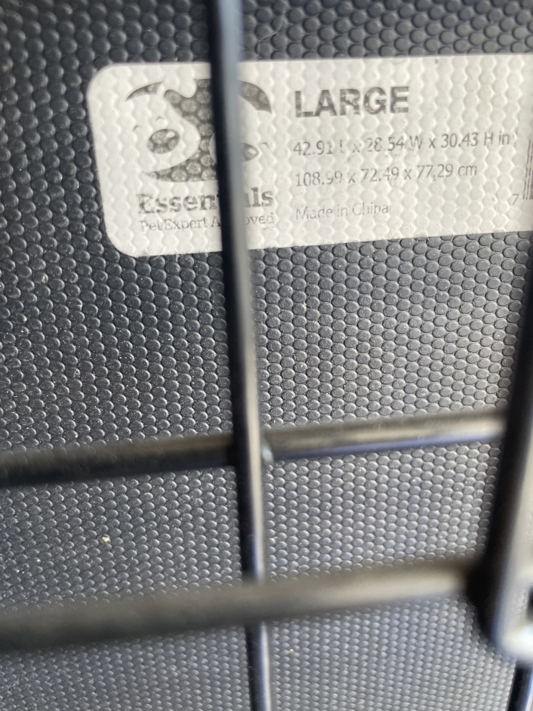 Essentials Large Dog Crate w/divider - photo 2