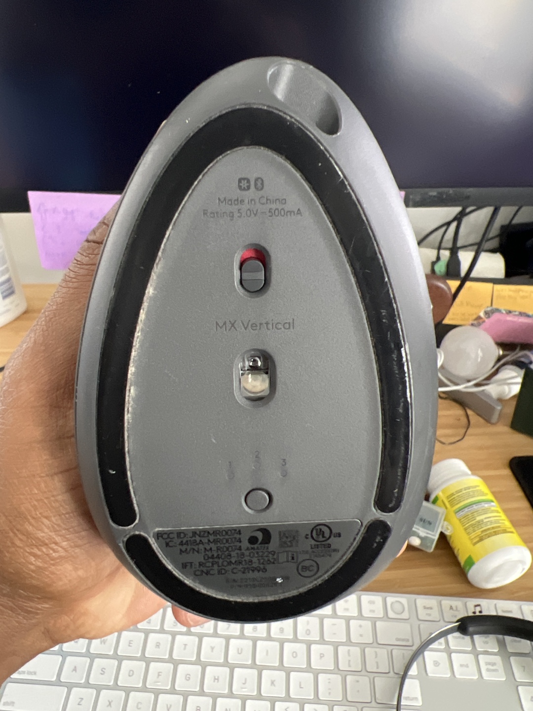 Logitech MX Vertical Mouse - photo 2