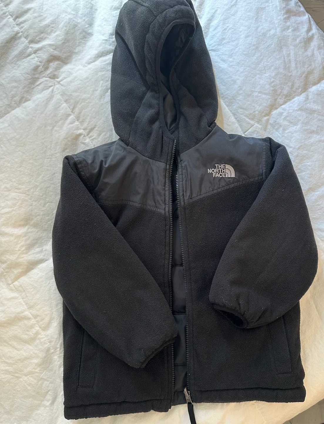 The North Face Boy's Fleece Jacket - Size XXS (5) image indicator(2)