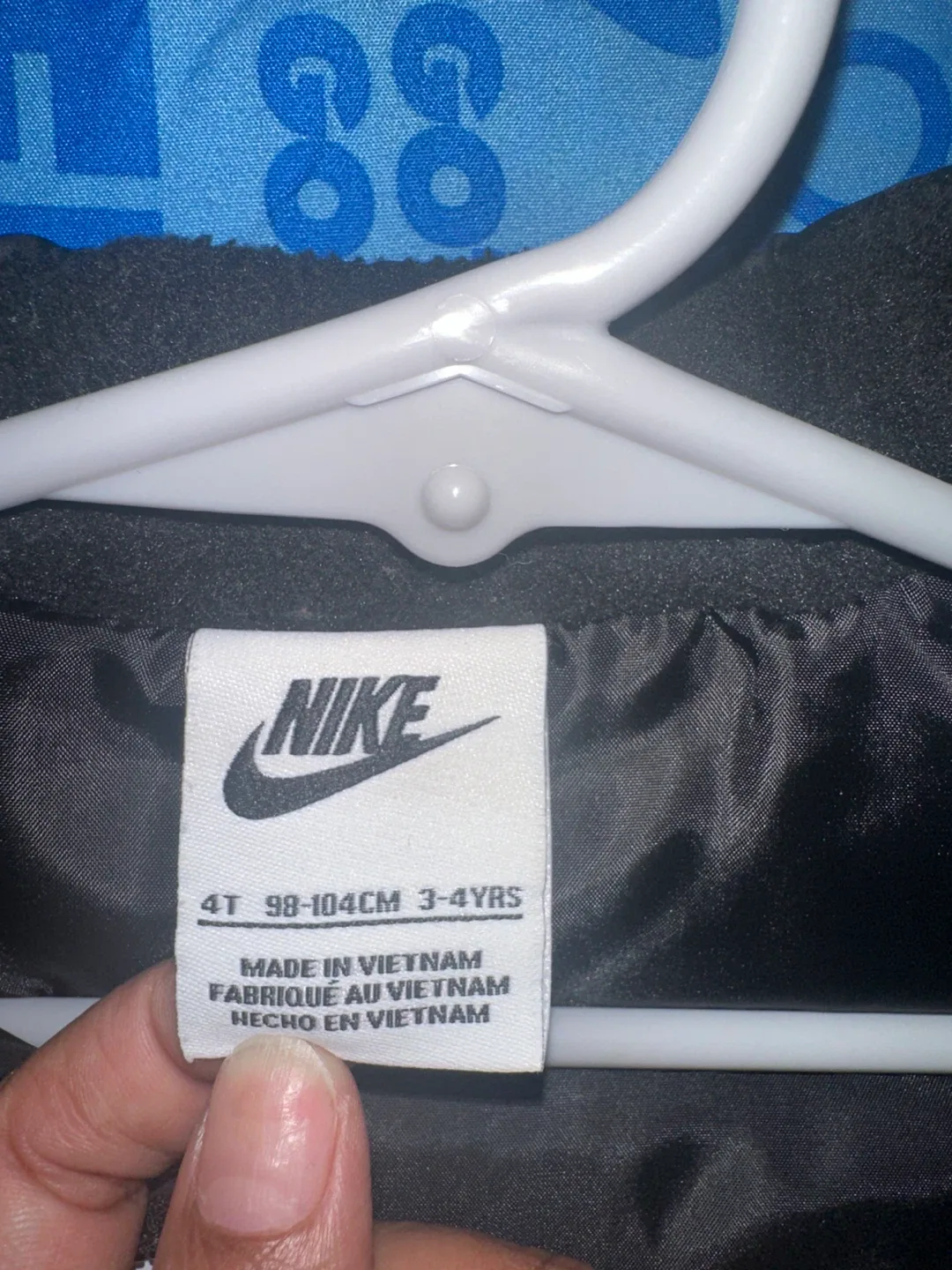 Nike Puffer Vest - Size 4T image indicator(2)