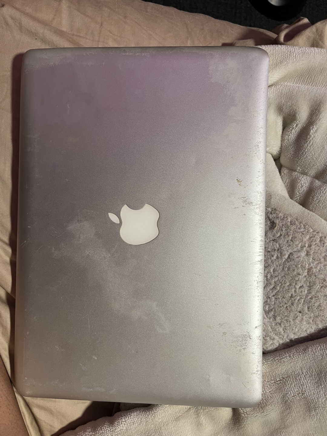 Damaged Apple Macbook - For Parts