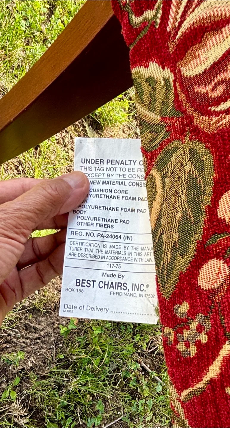 Carved wood chair with Floral fabric (Best Chairs Inc.) image indicator(3)