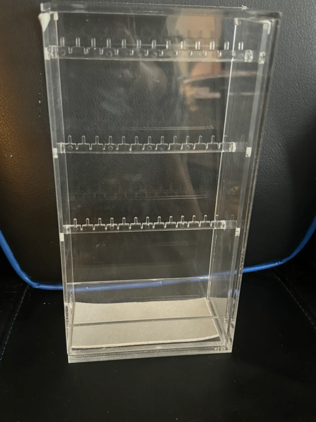 MUJI Acrylic Earring Display Case thumbnail