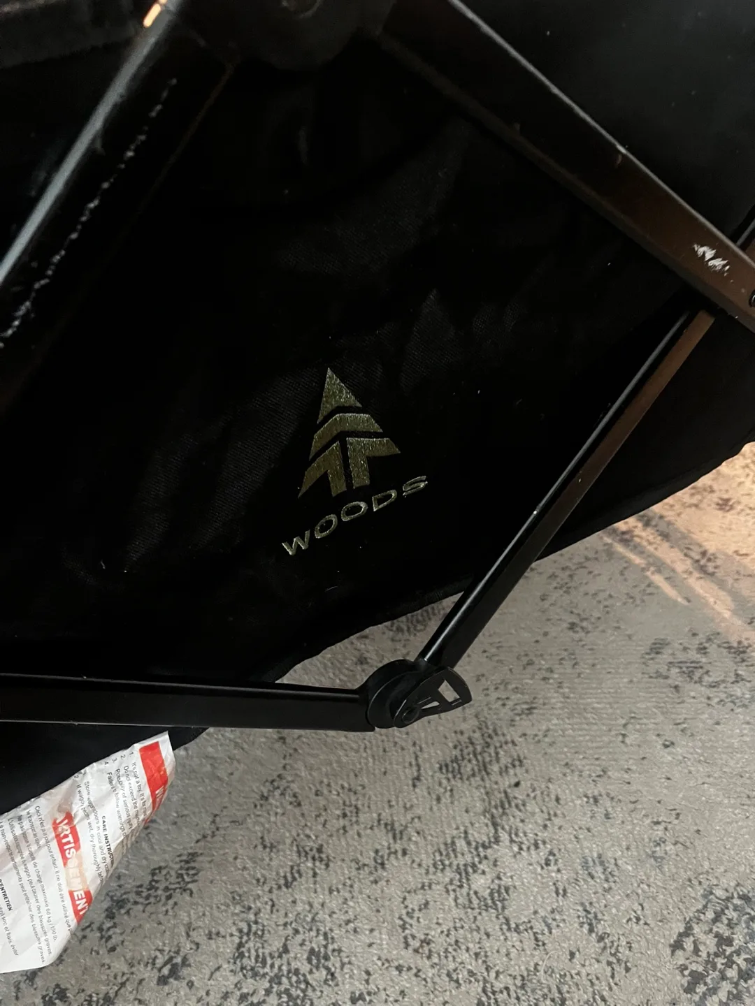 Woods Folding Wagon - Black image indicator(3)