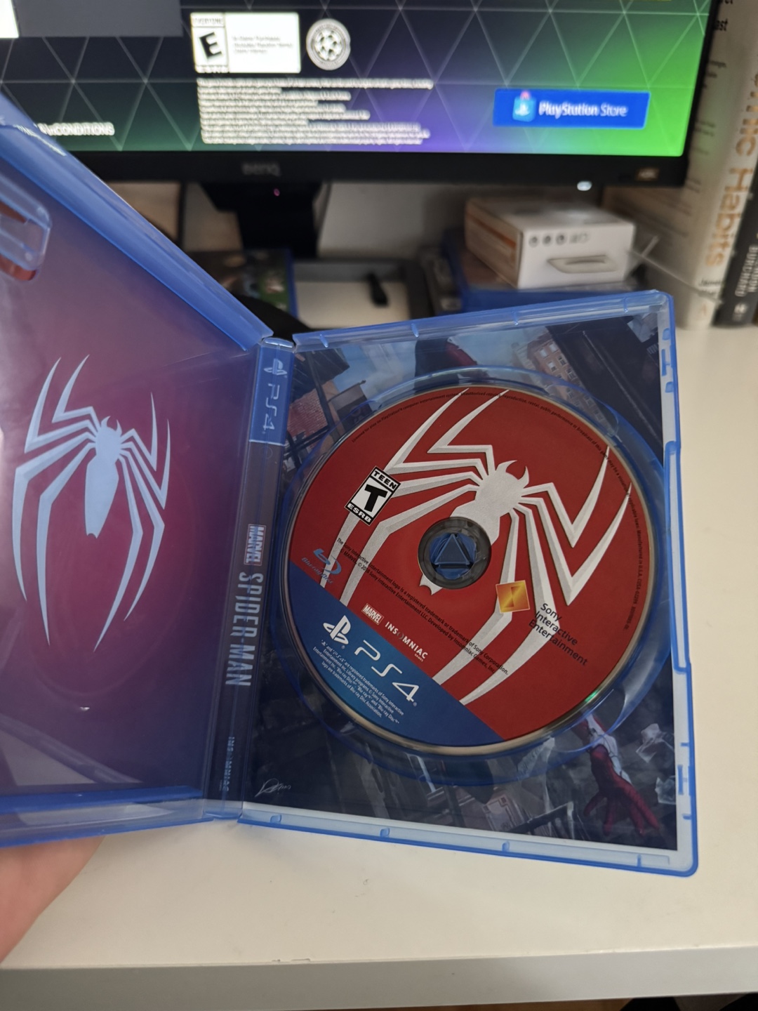 Spiderman PS4 - photo 2