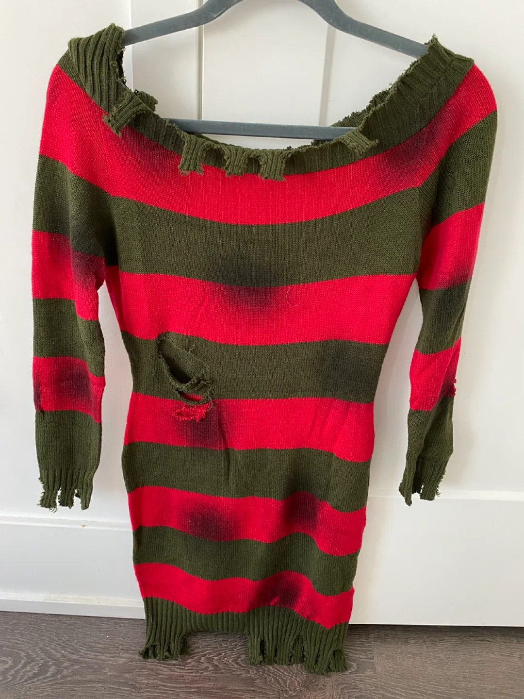 Nightmare on Elm Sweater Dress Halloween Costume - S image indicator(5)