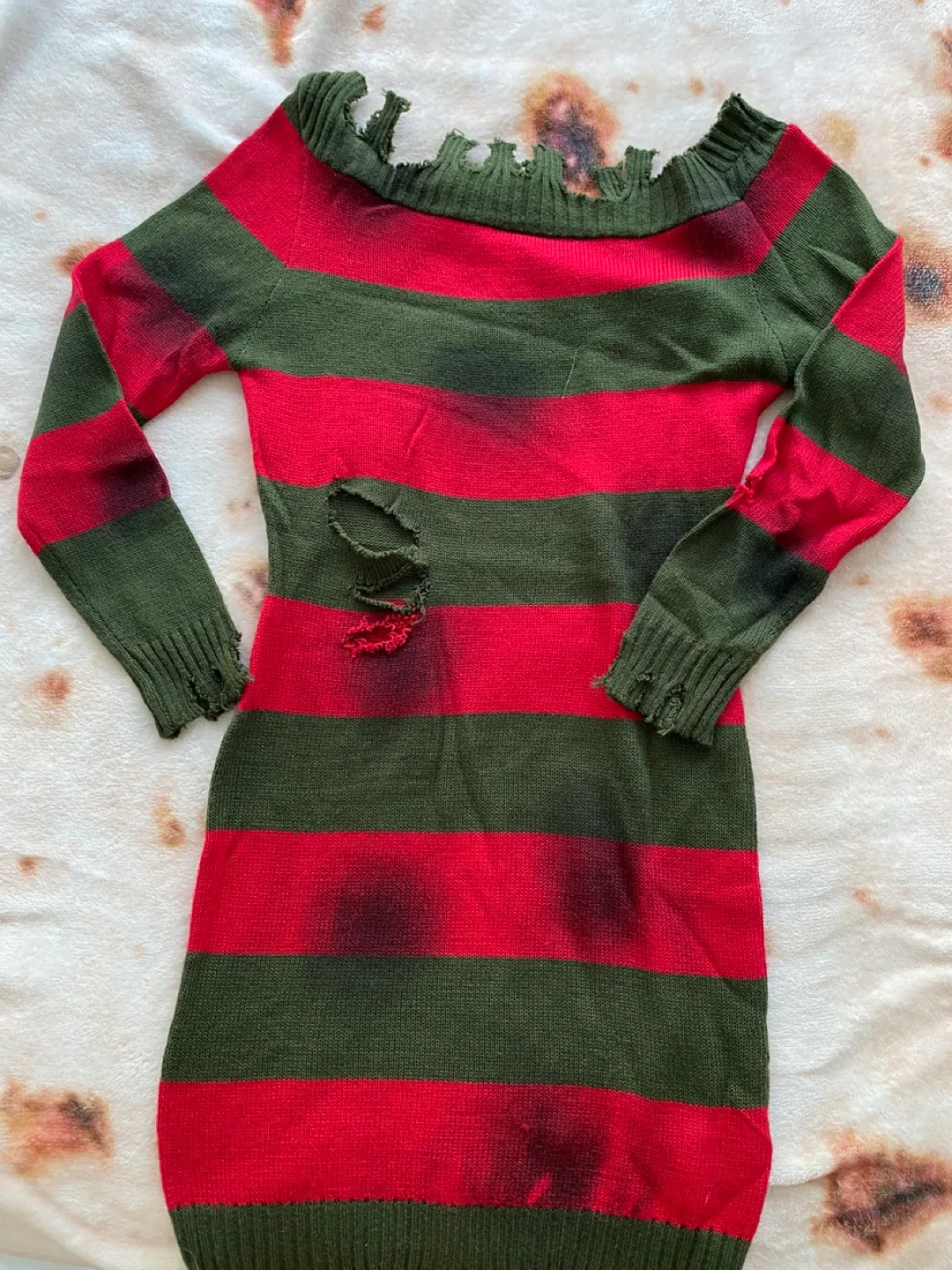 Nightmare on Elm Sweater Dress Halloween Costume - S image indicator(4)