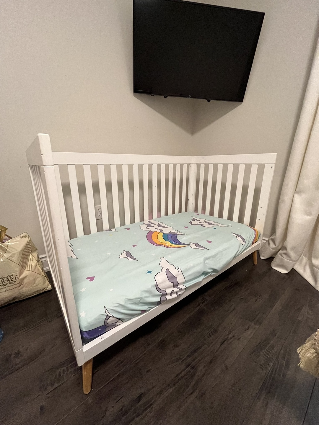 White Baby Crib