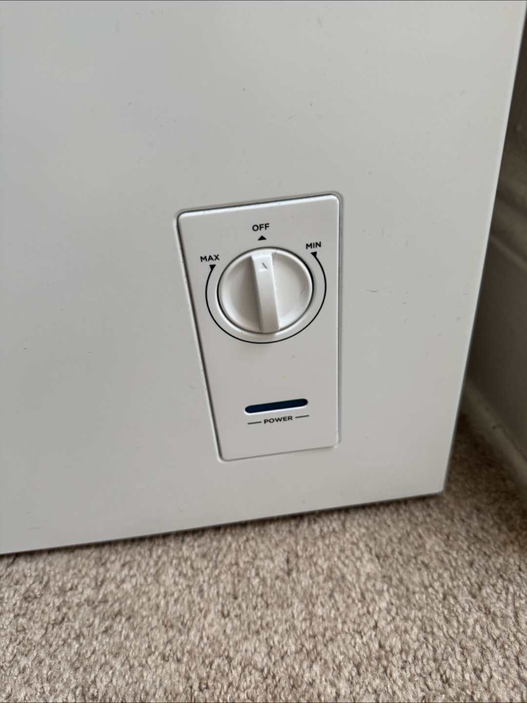 Insignia Chest Freezer - White - photo 5