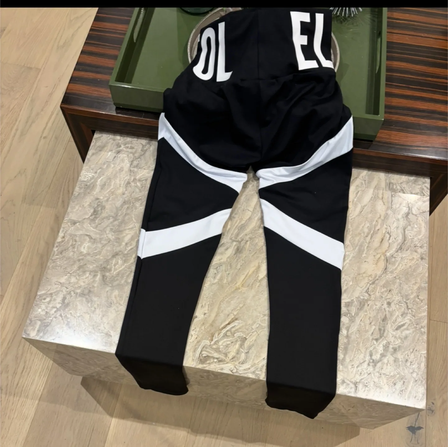 Elly Pistol Black & White Leggings image indicator(5)