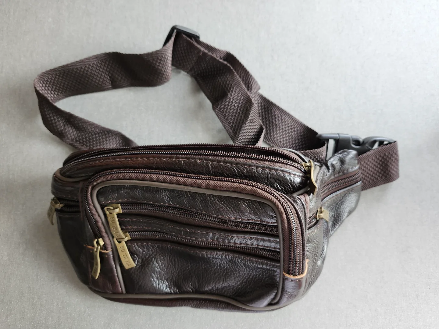 BROWN LEATHER BELT BAG thumbnail