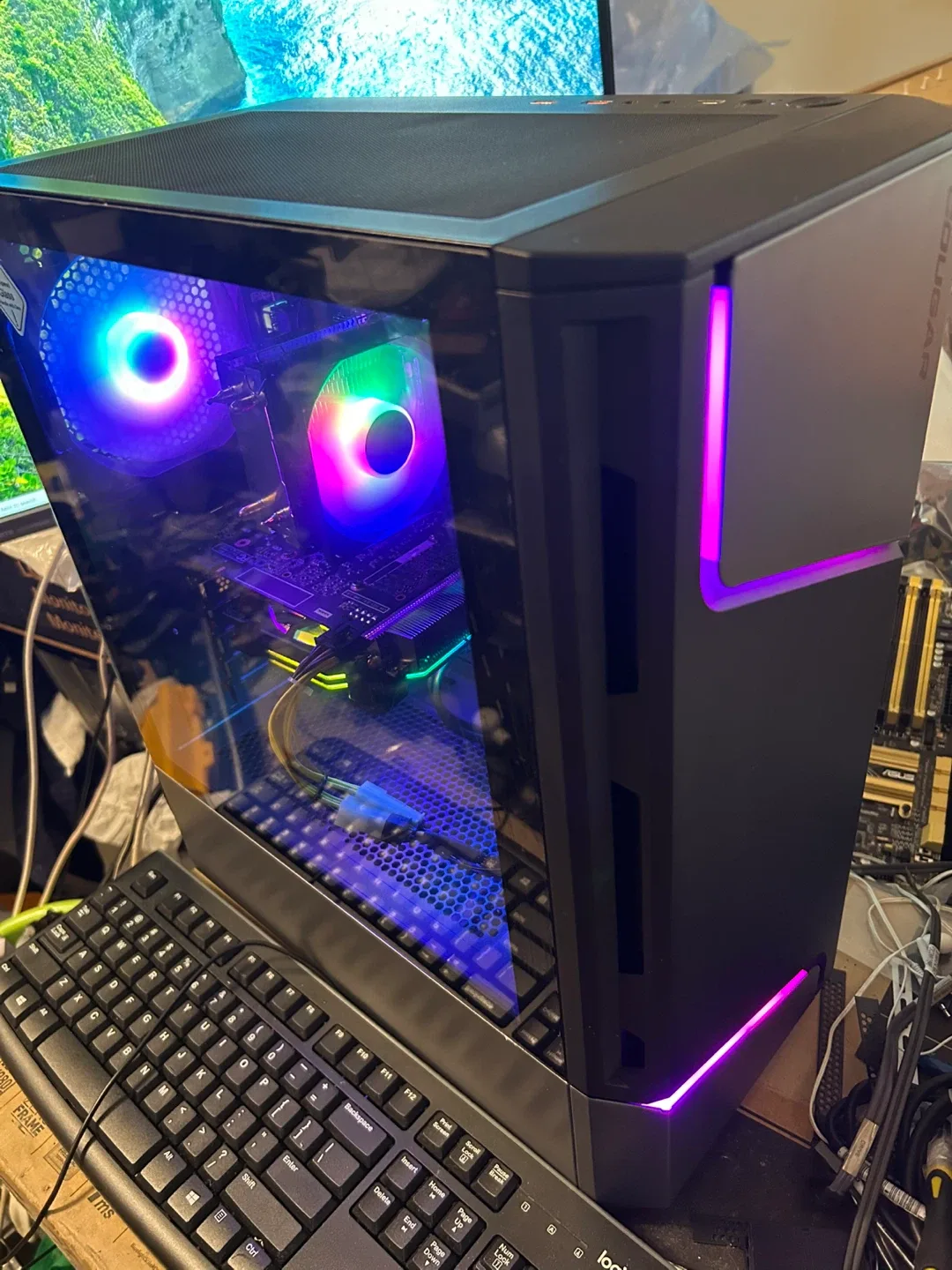 Gaming PC, i7-6700, 20GB RAM, 480GB SSD, GTX 1070 image indicator(2)