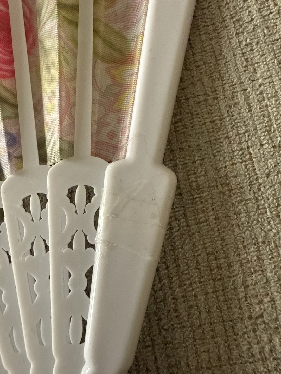 Floral Folding Hand Fan image indicator(4)