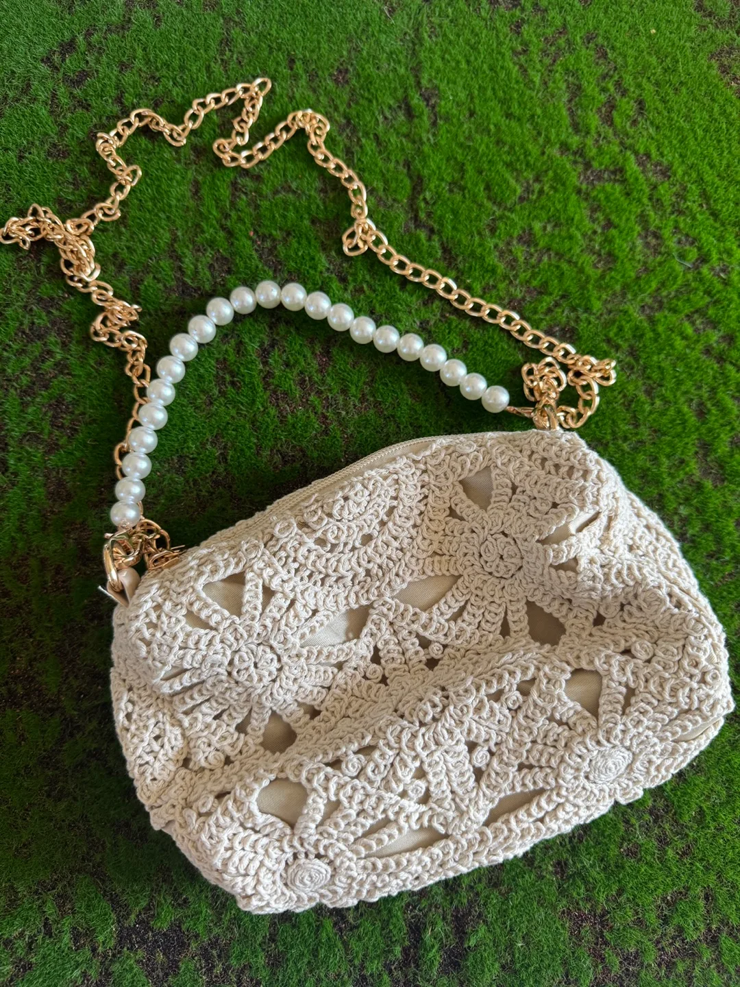 Crochet Handbag with Pearl & Gold Chain thumbnail