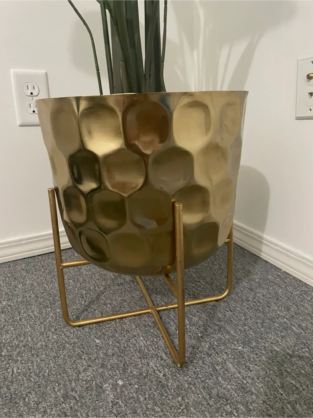 Gold Metal Plant Pot with Stand thumbnail