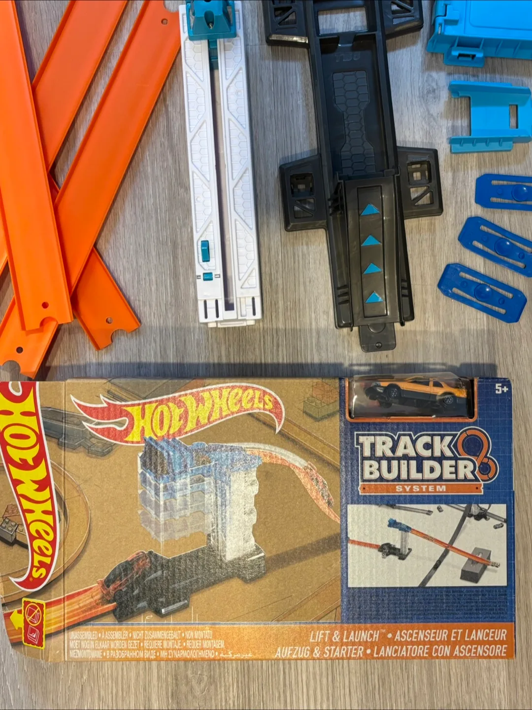 Hot Wheels Track Builder System Lift & Launch image indicator(3)